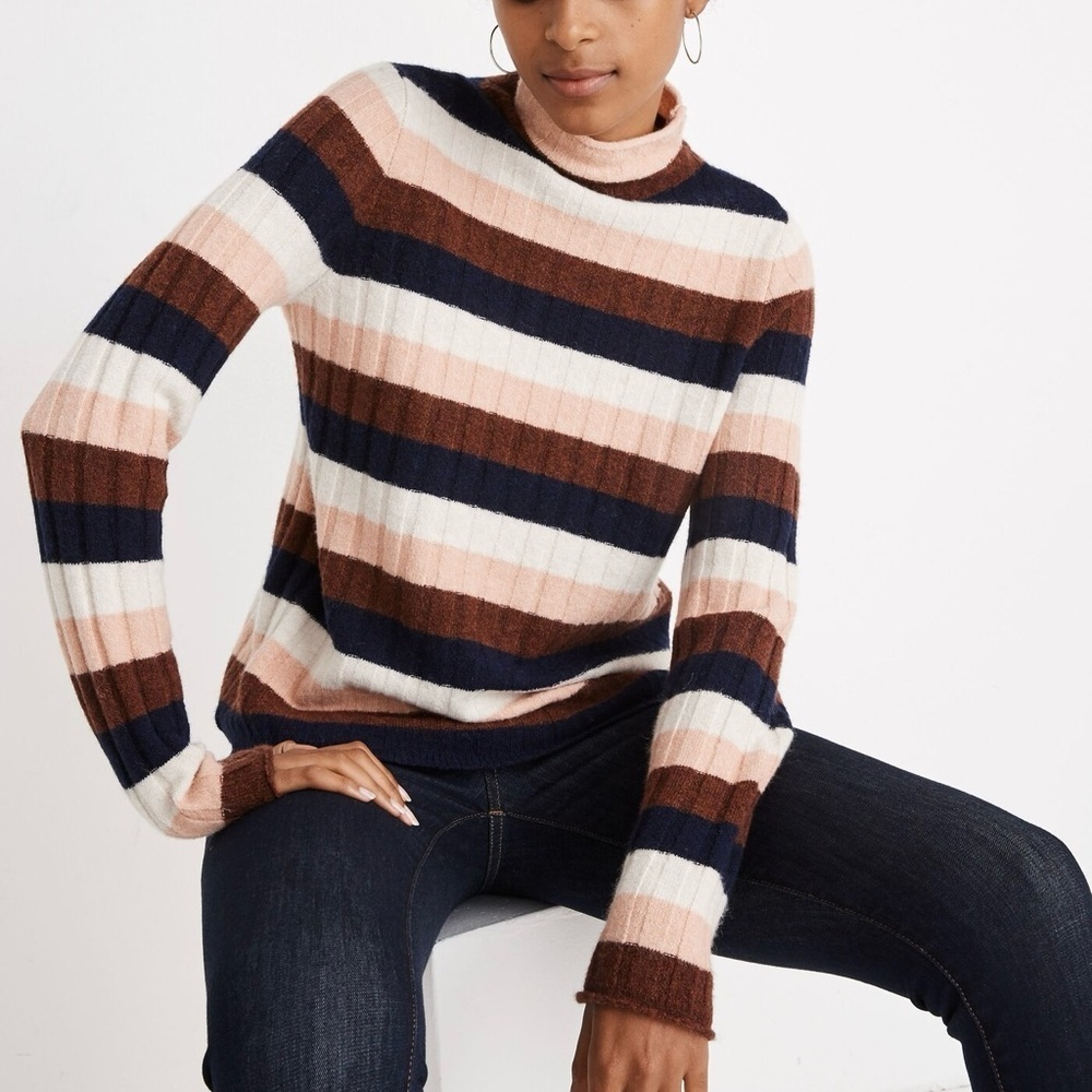 Madewell Striped Evercrest Turtleneck Sweater in Coziest Yarn Heather Quinoa
